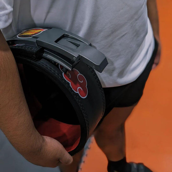 Showing off akatsuki lifting belt
