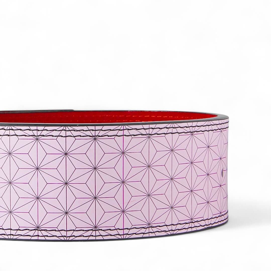 Close up for demon slayer weightlifting belt