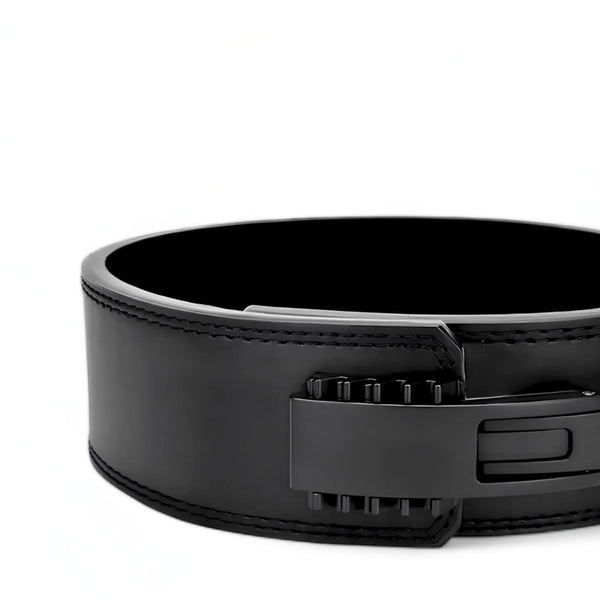 Close up of 10mm pioneer lever belt with black lever buckle. USAPL Approved leather weightlifting belt for powerlifting