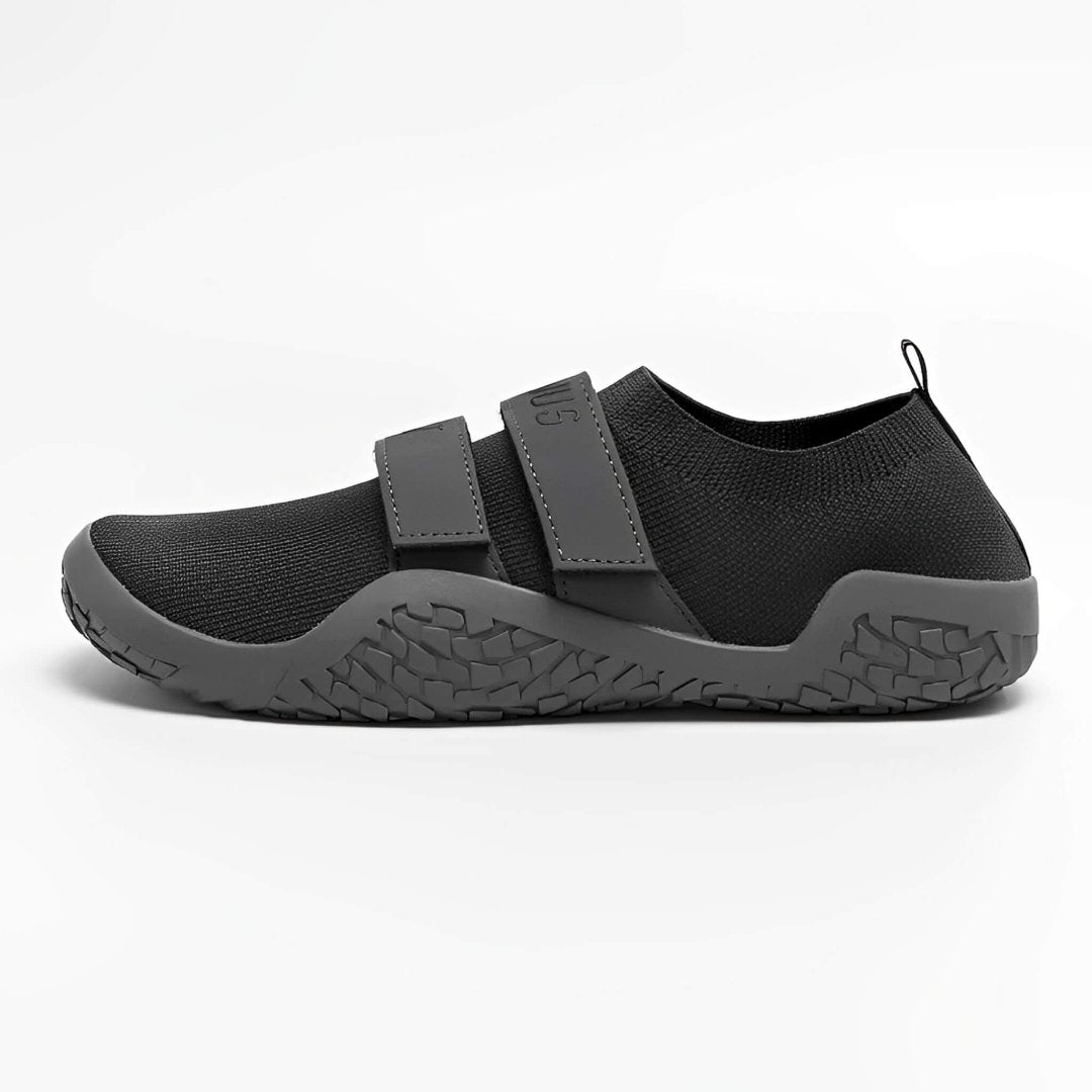 Gen1 sumo deadlift slippers with flat rubber outsole