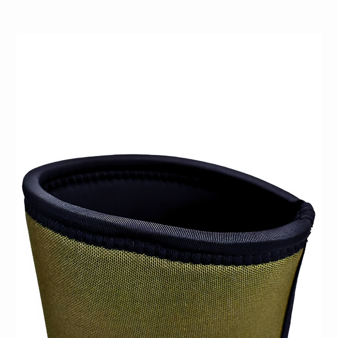 Elbow sleeves for powerlifting. Go hard and heavy without the fear of risking severe shearing on your biceps and elbows.